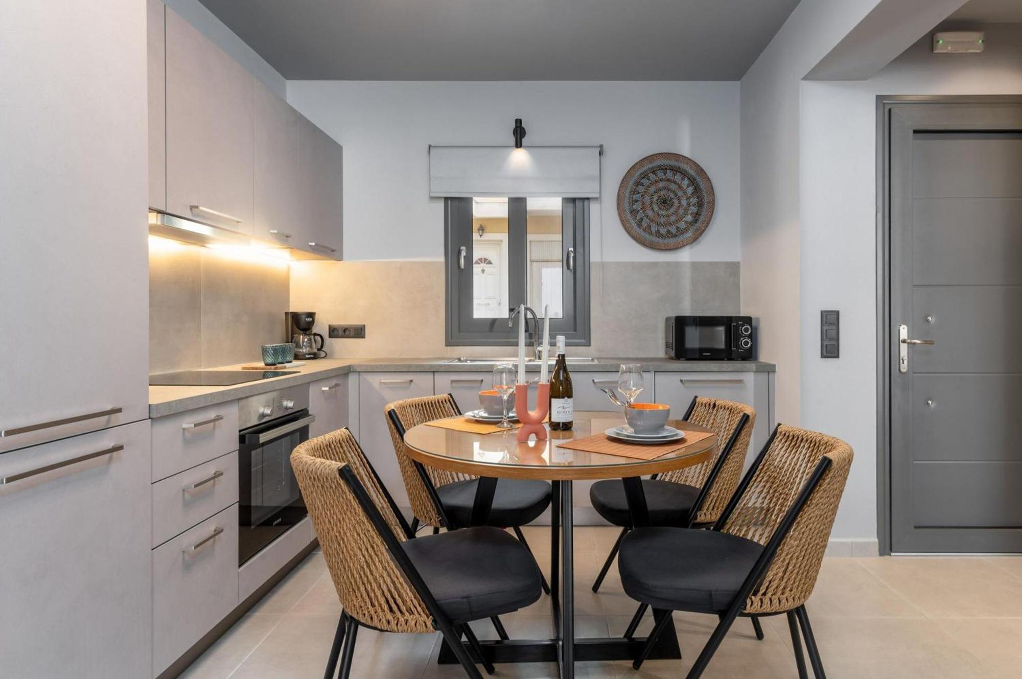 De Bosset Suites Kefalonia Argostoli  Exteriör bild